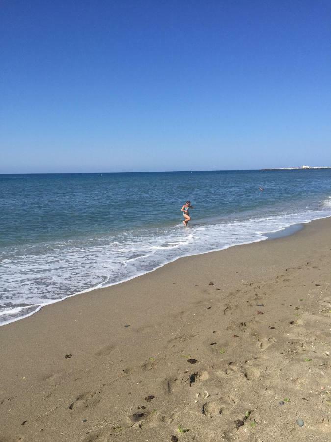 Apartment By The Beach Sitio de Calahonda Esterno foto